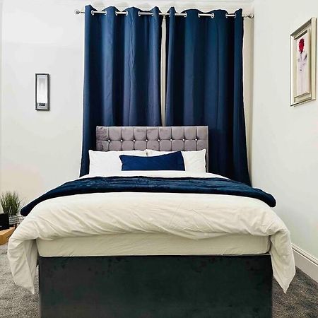 Bespoke 2 Bedroom Apt Derby City Zewnętrze zdjęcie