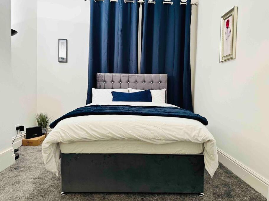 Bespoke 2 Bedroom Apt Derby City Zewnętrze zdjęcie