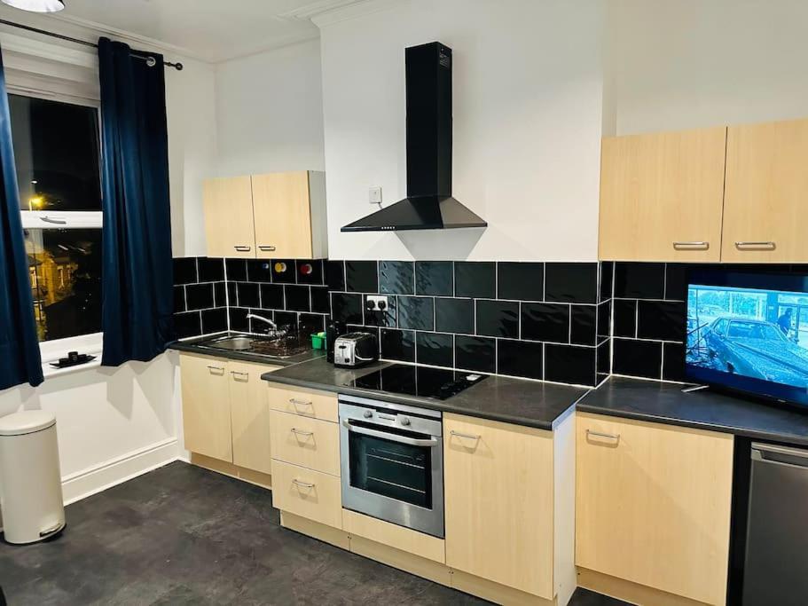 Bespoke 2 Bedroom Apt Derby City Zewnętrze zdjęcie