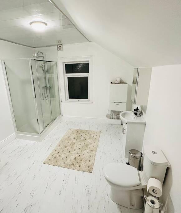 Bespoke 2 Bedroom Apt Derby City Zewnętrze zdjęcie